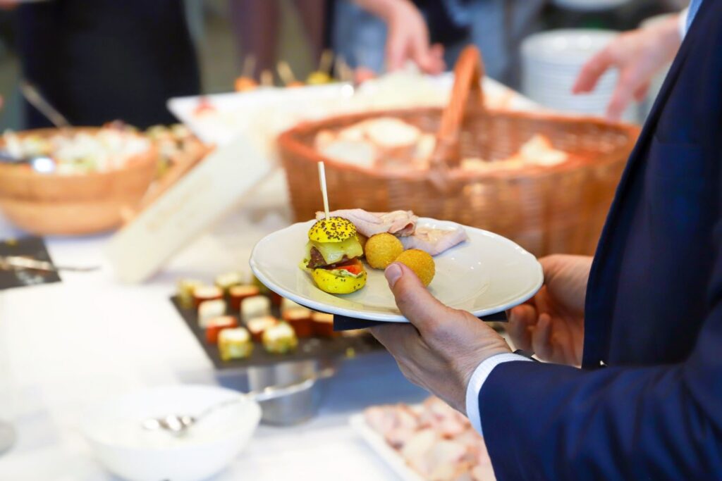 Corporate-Catering-Services