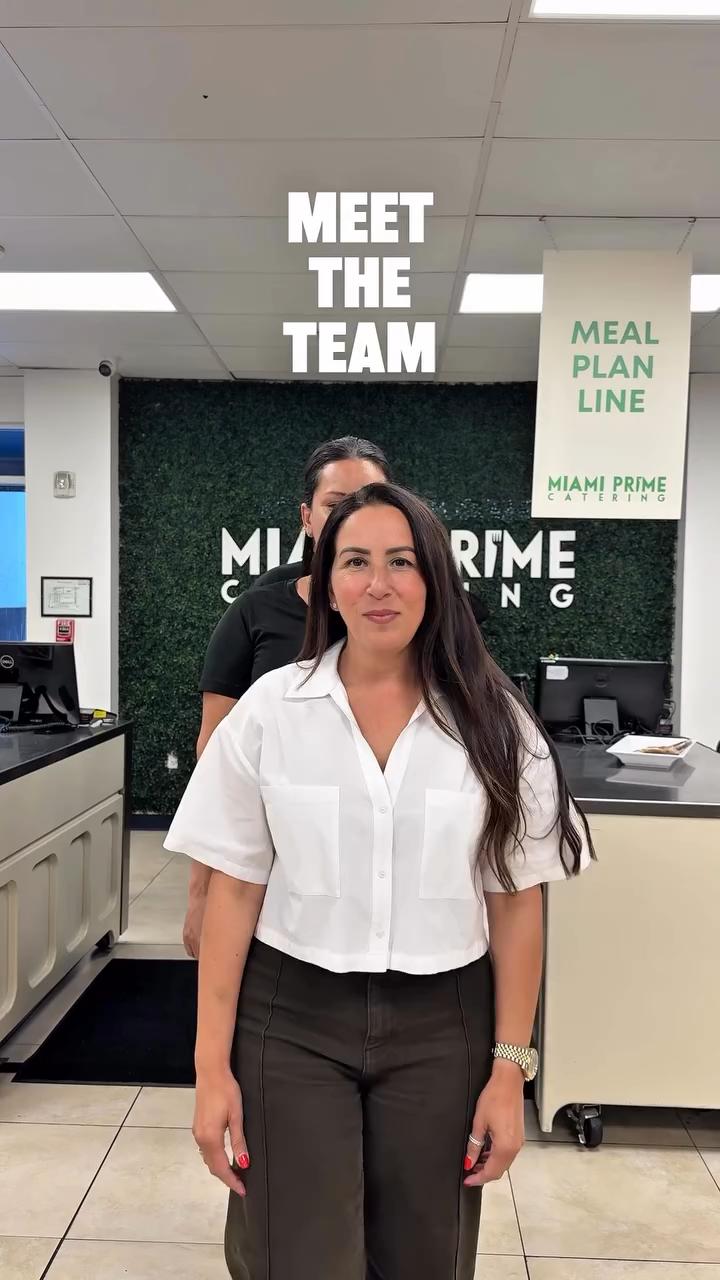 Miami Prime Catering team in the kitchen